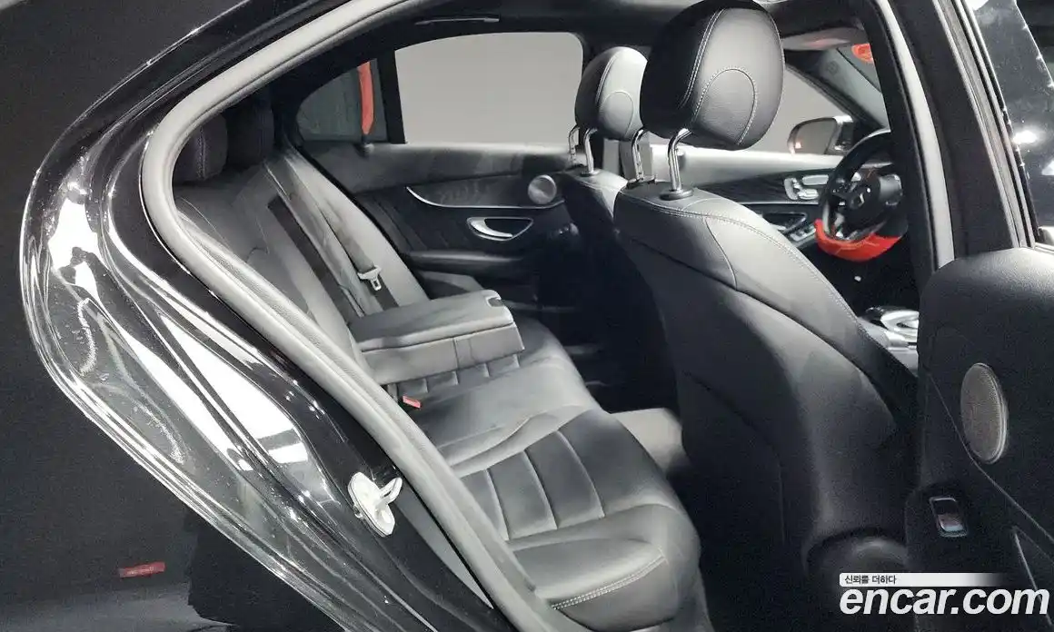 Mercedes-Benz C-Class 2018 2.1 гидро, фото 12 Mercedes-Benz C-Class 2018 2.1 гидро, фото 12