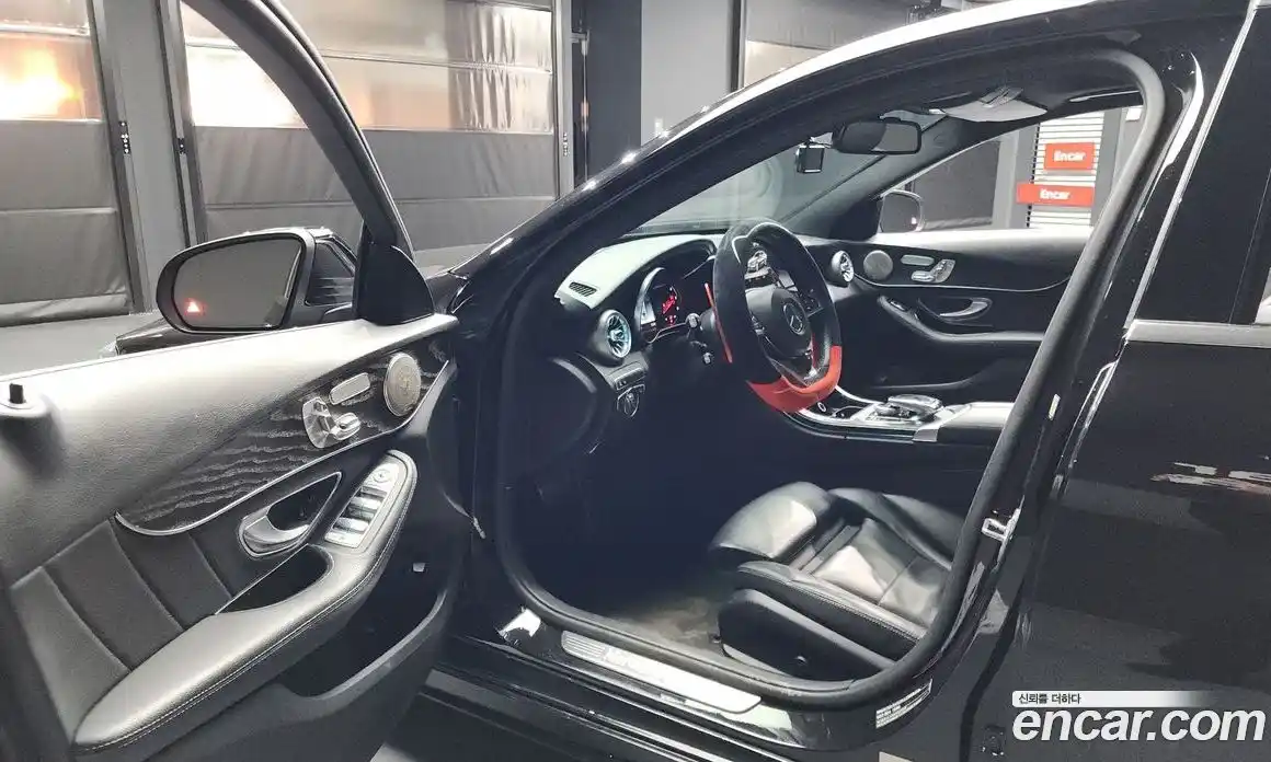Mercedes-Benz C-Class 2018 2.1 гидро, фото 10 Mercedes-Benz C-Class 2018 2.1 гидро, фото 10