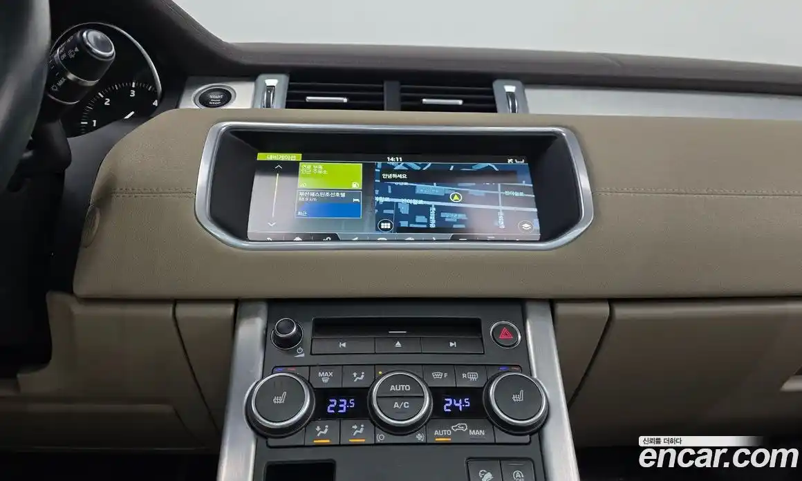 Land Rover Range Rover Evoque 2018 2.0 автомат (гидро), фото 15