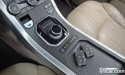 Land Rover Range Rover Evoque 2018 2.0 автомат (гидро), миниатюра 9
