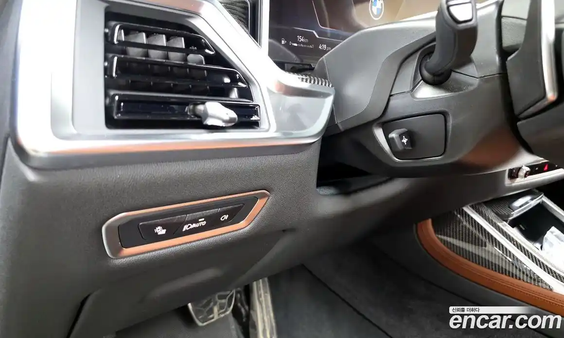BMW X7 2025 3.0 автомат (гидро), фото 28