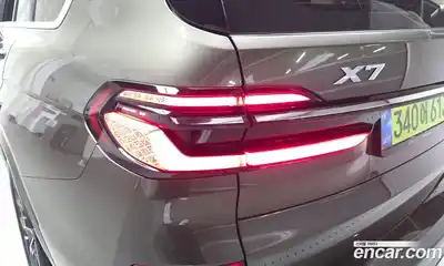 BMW X7 2025 3.0 автомат (гидро), миниатюра 9