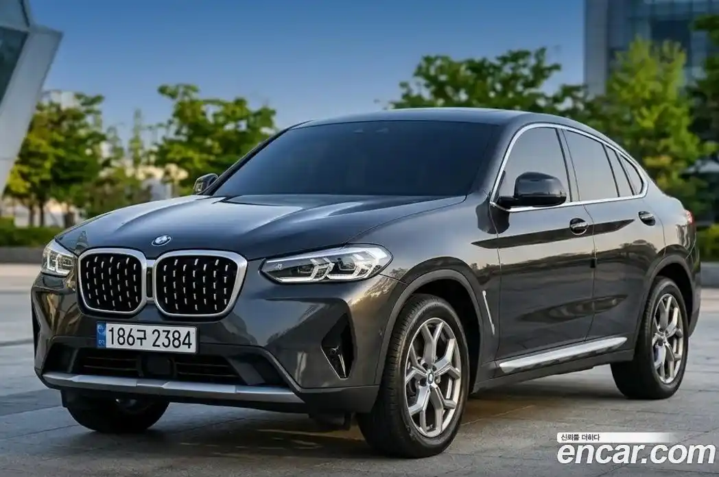 BMW X4 2023 2.0 автомат (гидро), фото 15