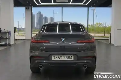 BMW X4 2023 2.0 автомат (гидро), миниатюра 4