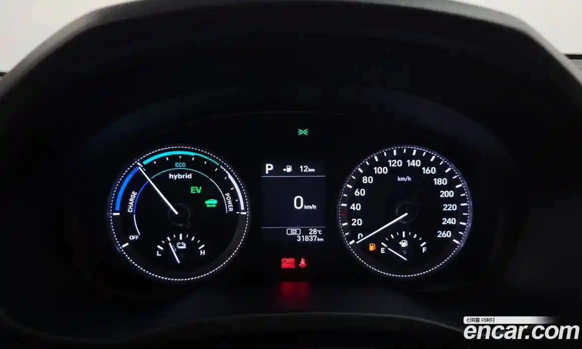 Hyundai Grandeur 2019 2.4 автомат (гидро), фото 11