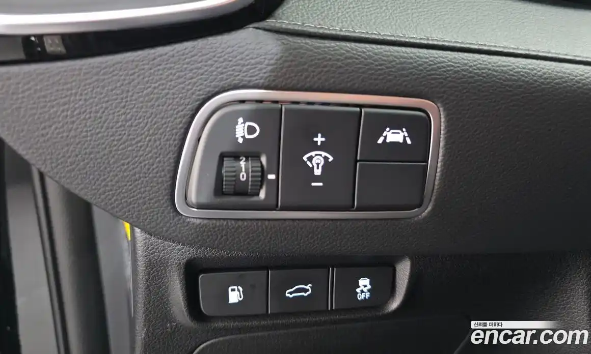 Hyundai Grandeur 2019 2.4 автомат (гидро), фото 18
