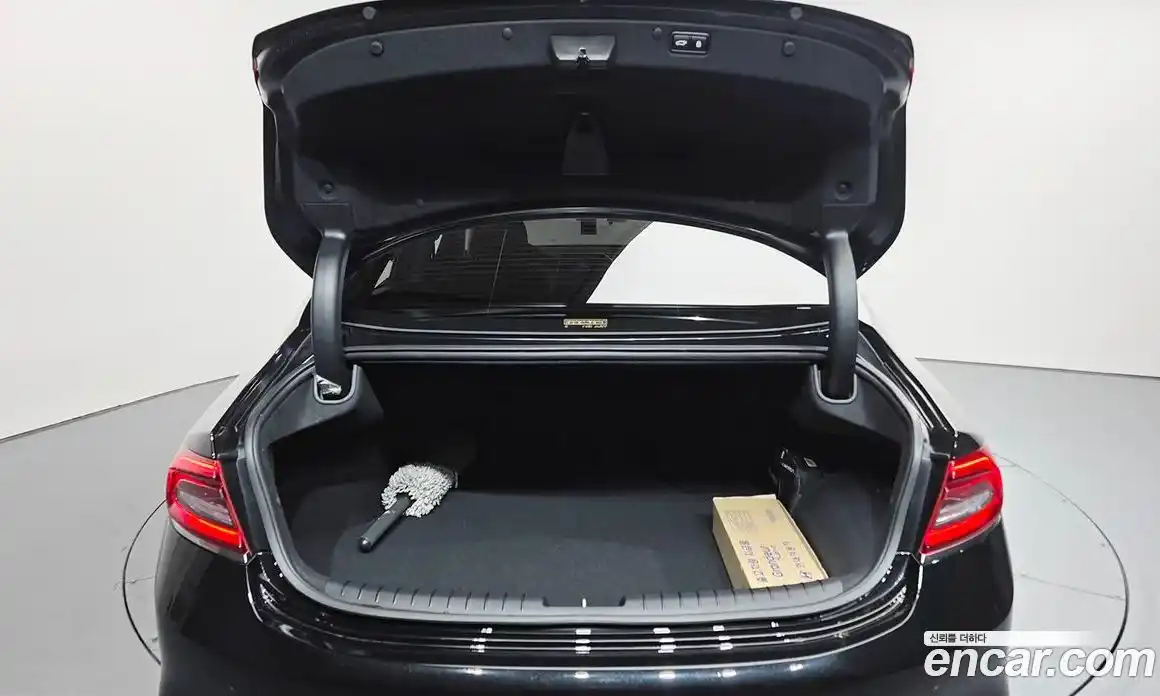Hyundai Grandeur 2019 2.4 автомат (гидро), фото 25