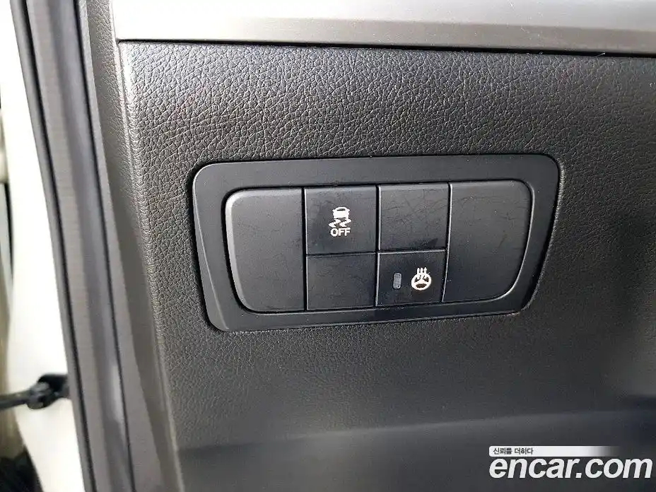 SsangYong Korando 2012 2.0 автомат (гидро), фото 11