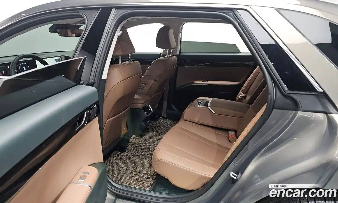 Hyundai Grandeur 2025 1.6 автомат (гидро), фото 18