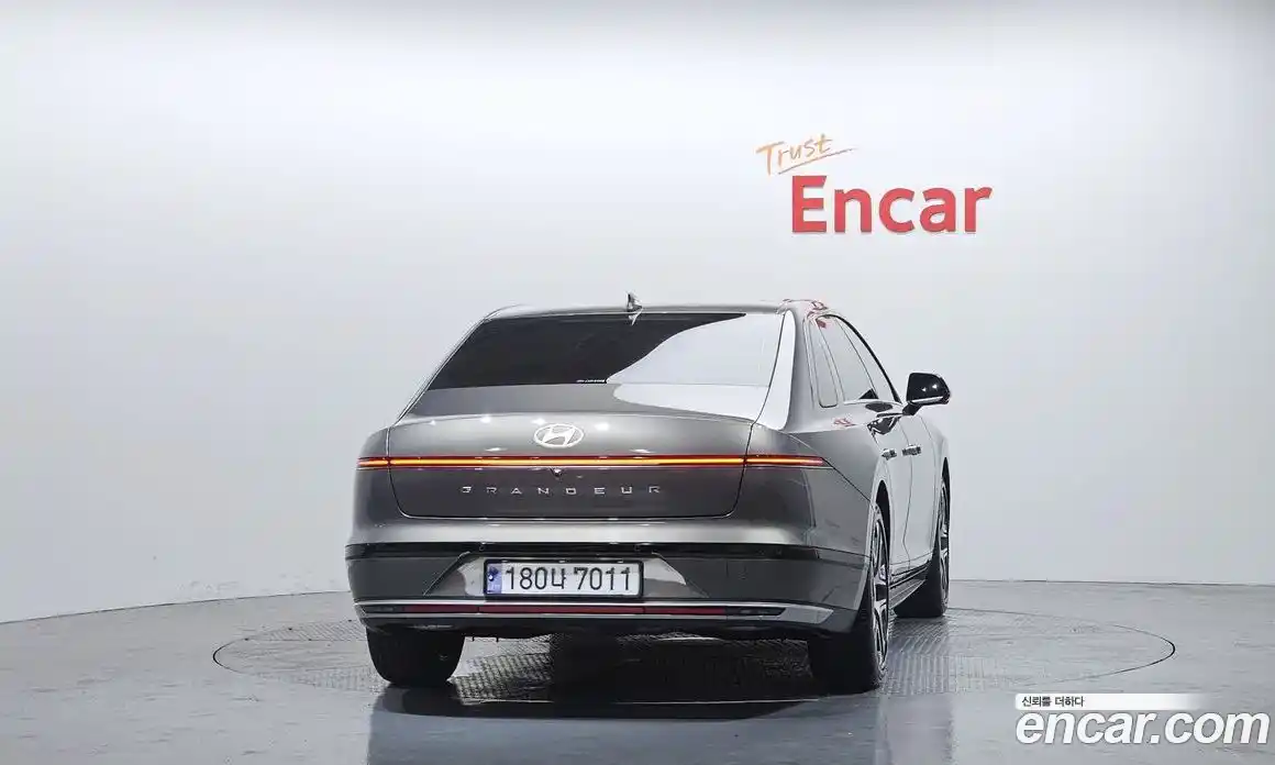 Hyundai Grandeur 2025 1.6 автомат (гидро), фото 4