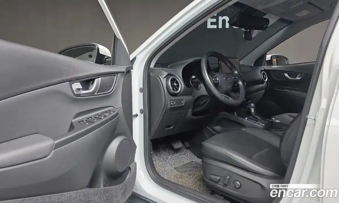 Hyundai Kona 2021 2.0 автомат (гидро), фото 16