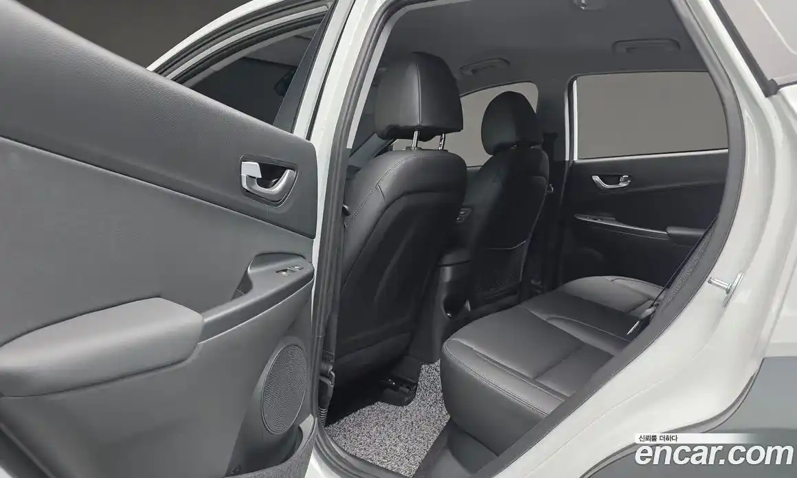 Hyundai Kona 2021 2.0 автомат (гидро), фото 30