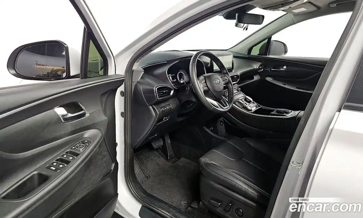 Hyundai Santa Fe 2022 2.2 автомат (гидро), фото 17