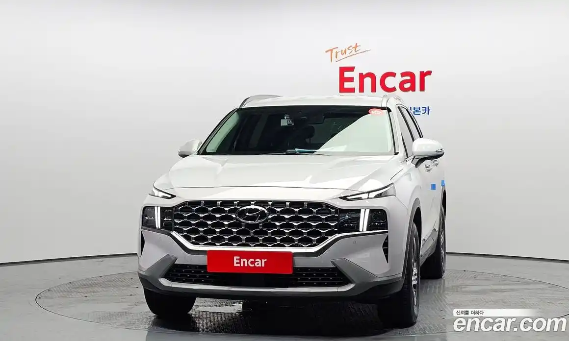 Hyundai Santa Fe 2022 2.2 автомат (гидро), фото 3