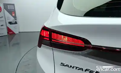 Hyundai Santa Fe 2022 2.2 автомат (гидро), миниатюра 9