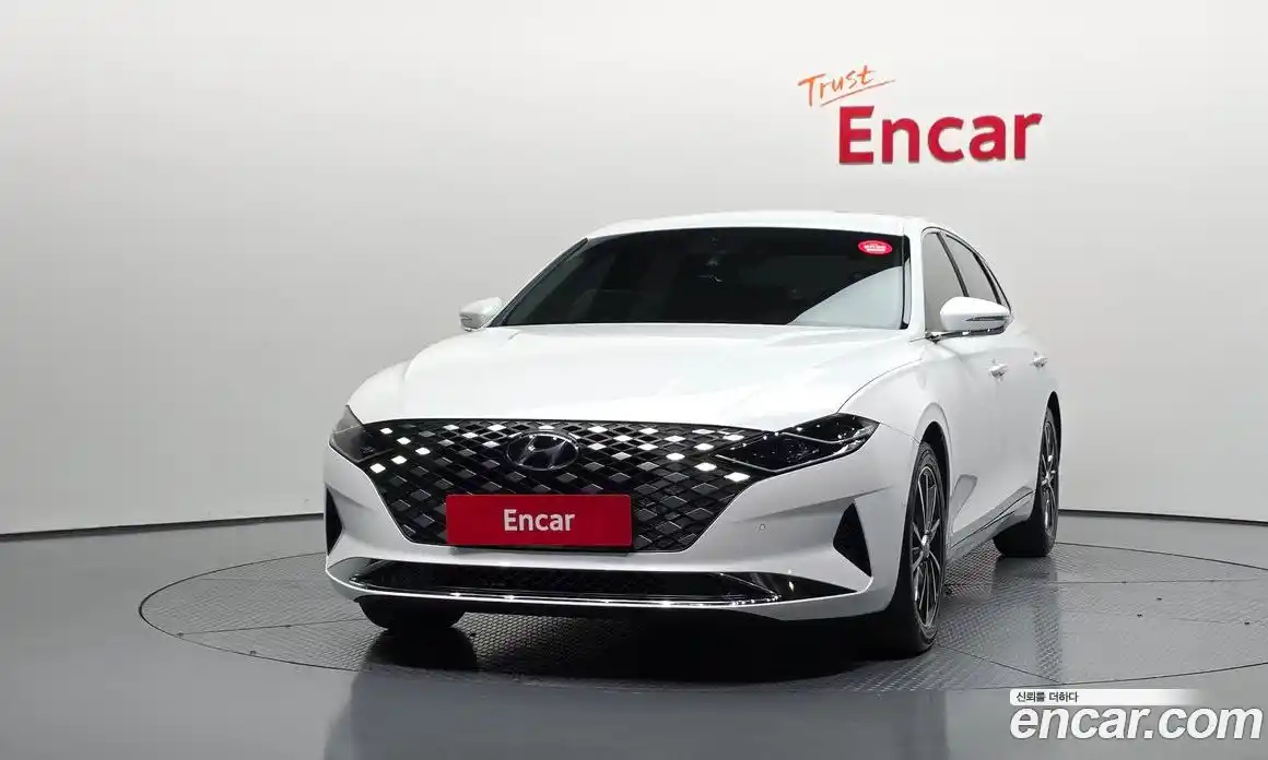 Hyundai Grandeur 2020 2.5 автомат (гидро), фото 3