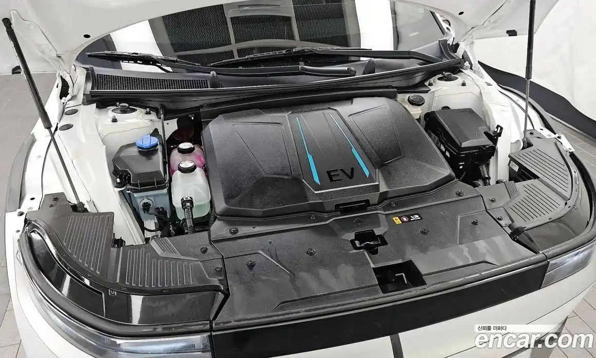 Hyundai Ioniq 5 2023 0.1 автомат (гидро), фото 6