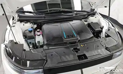 Hyundai Ioniq 5 2023 0.1 автомат (гидро), миниатюра 6