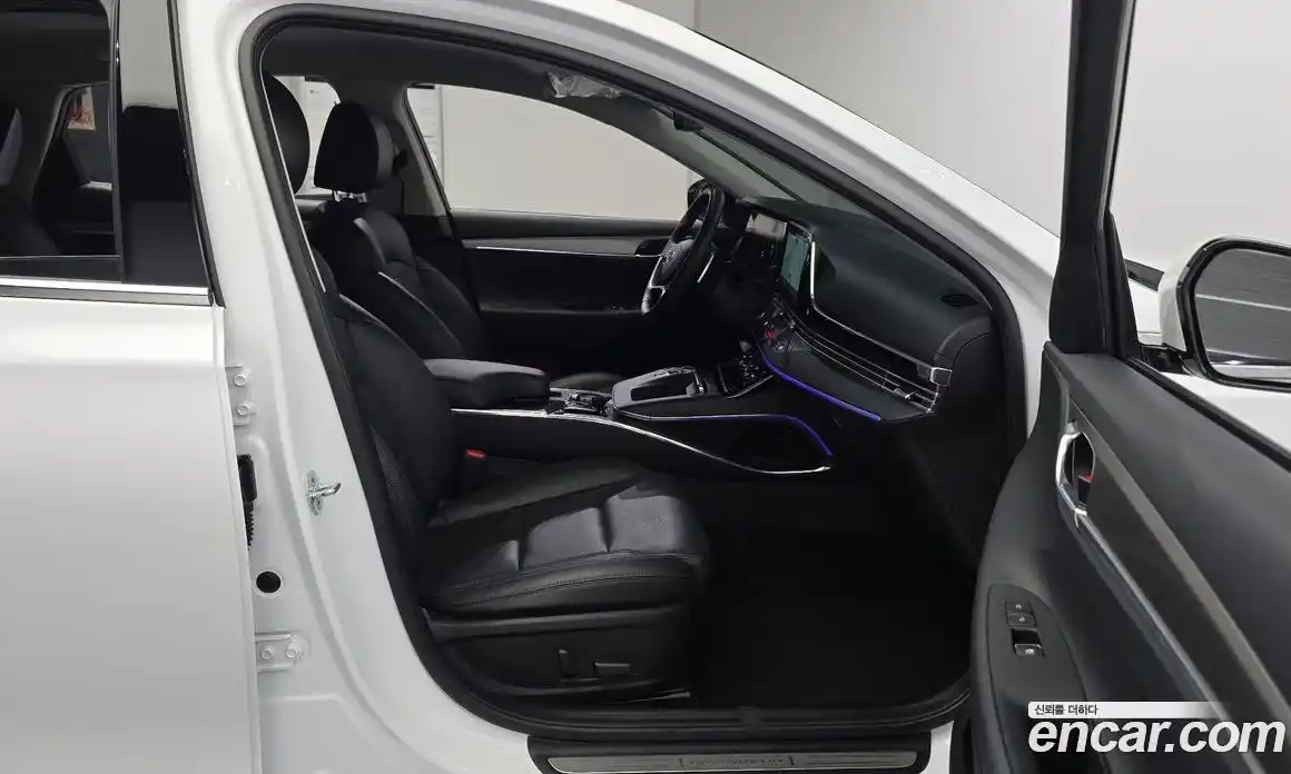 Hyundai Grandeur 2021 2.5 автомат (гидро), фото 16