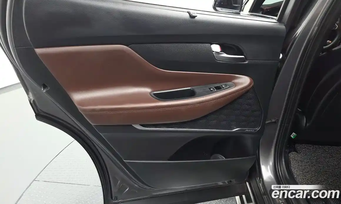 Hyundai Santa Fe 2020 2.0 автомат (гидро), фото 15