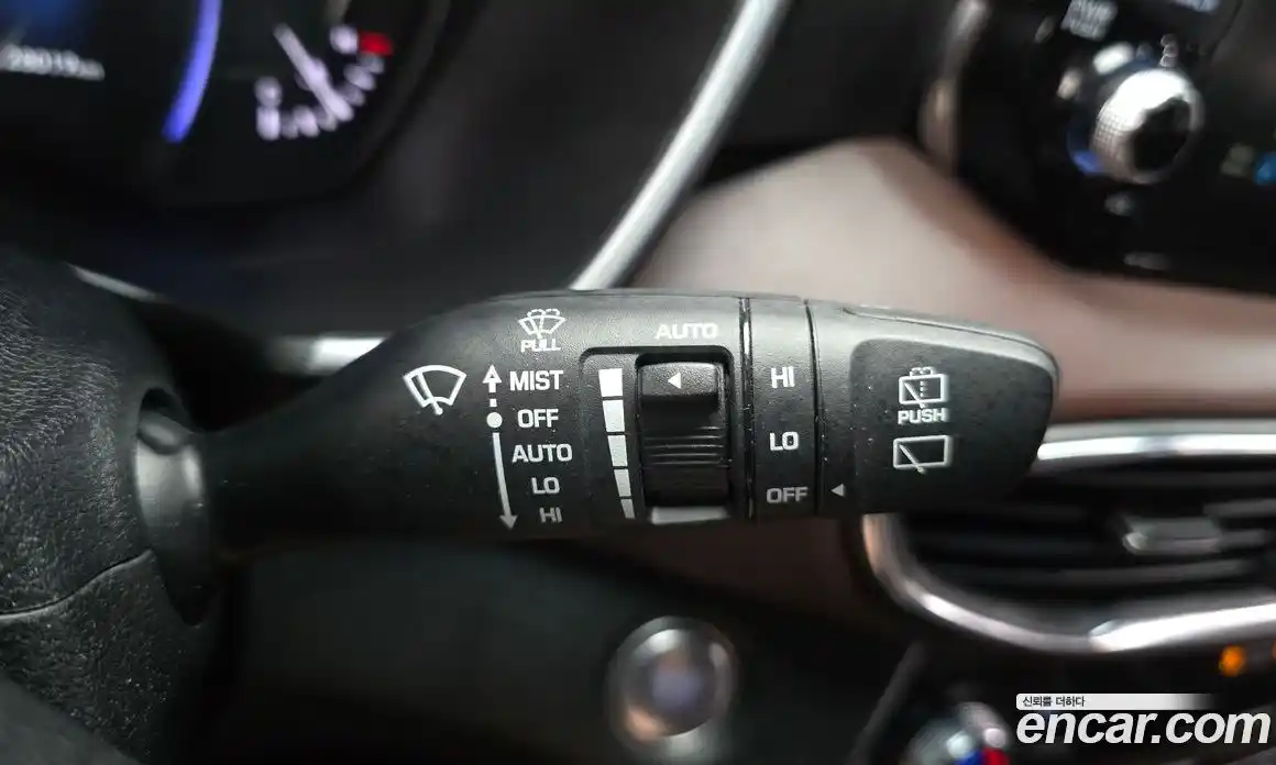 Hyundai Santa Fe 2020 2.0 автомат (гидро), фото 28