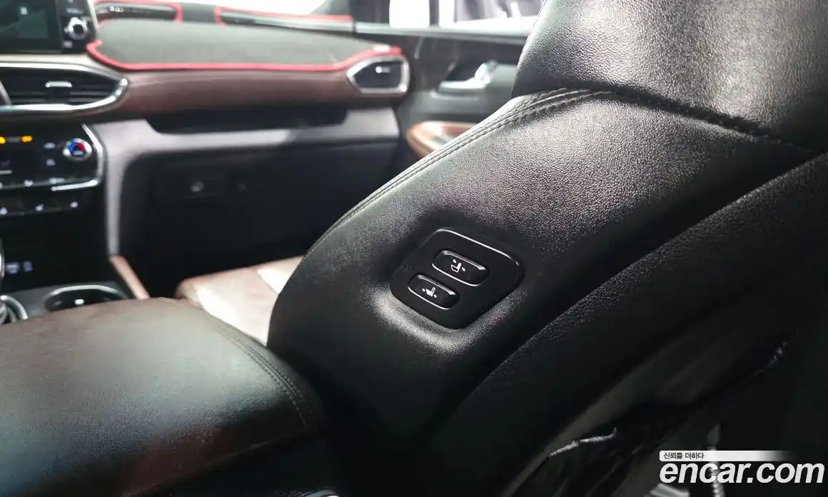 Hyundai Santa Fe 2020 2.0 автомат (гидро), фото 29