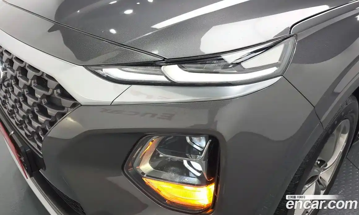 Hyundai Santa Fe 2020 2.0 автомат (гидро), фото 8