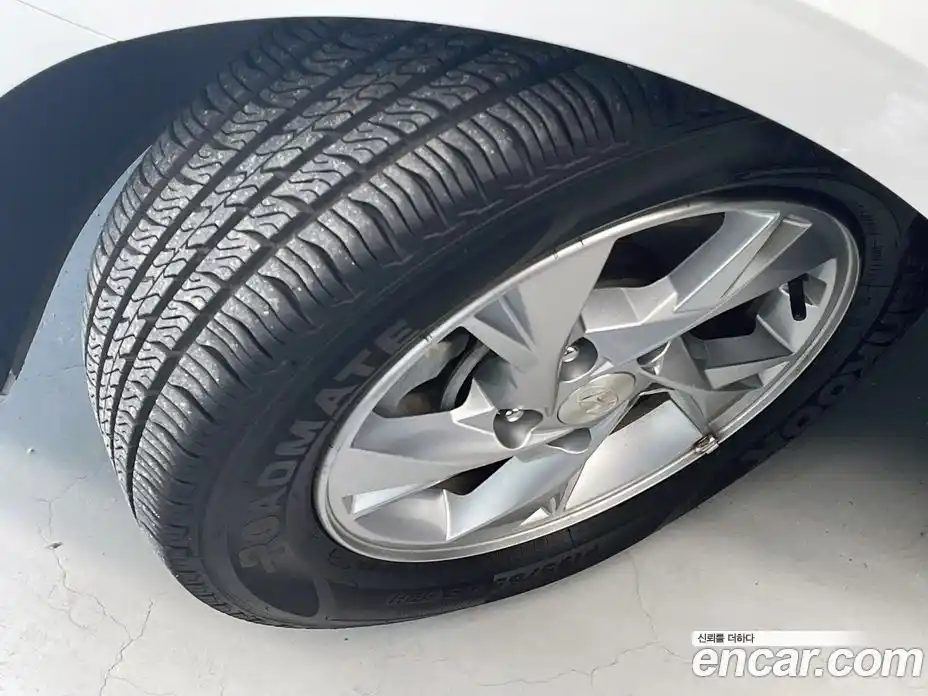 Hyundai Avante 2021 1.6 автомат (гидро), фото 5