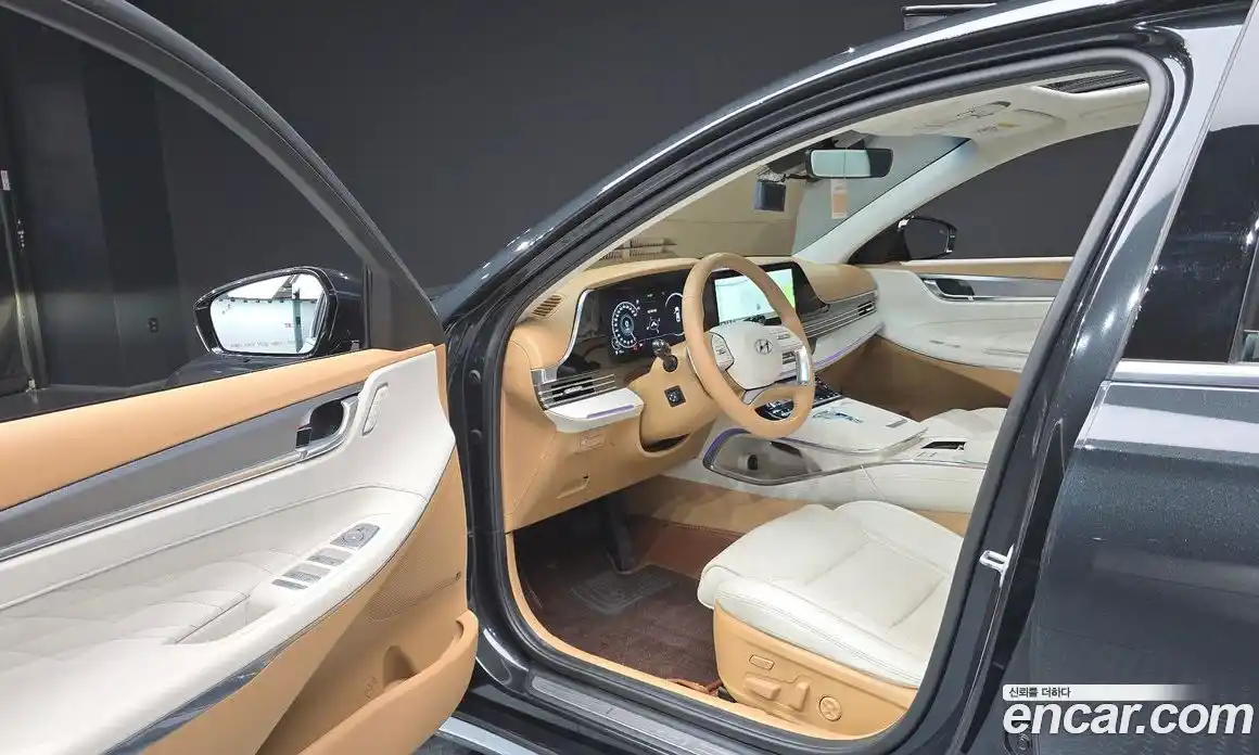 Hyundai Grandeur 2020 3.3 автомат (гидро), фото 13