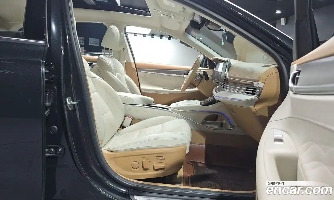 Hyundai Grandeur 2020 3.3 автомат (гидро), фото 16