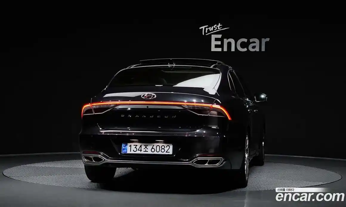 Hyundai Grandeur 2020 3.3 автомат (гидро), фото 4