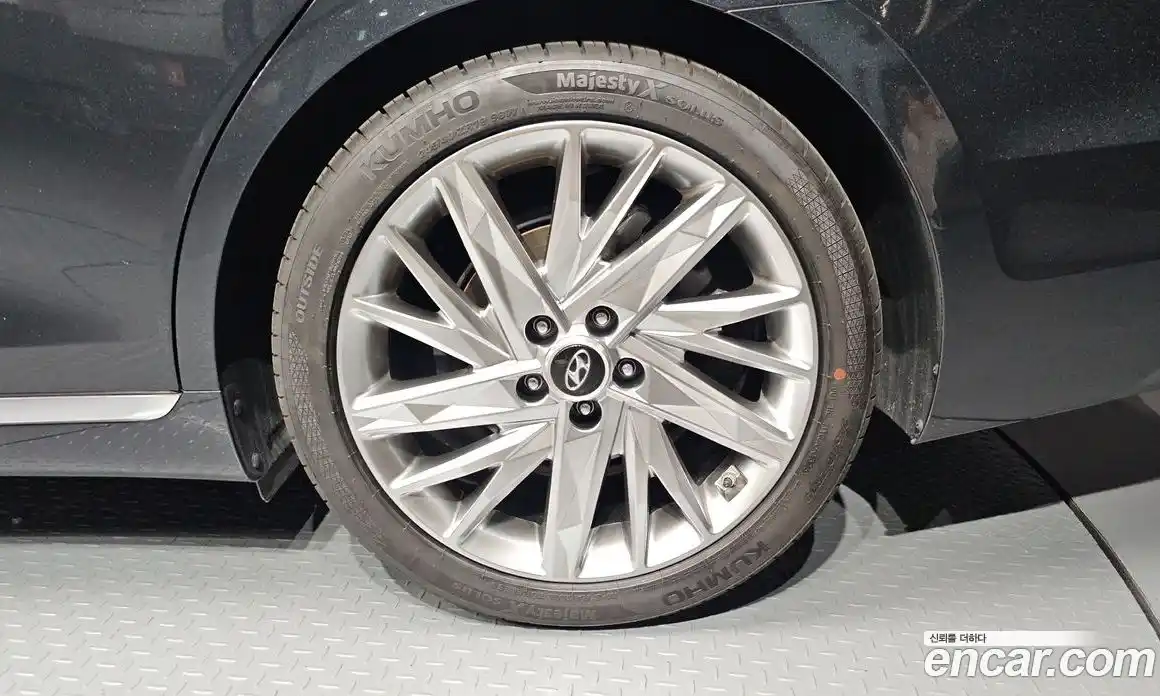 Hyundai Grandeur 2020 3.3 автомат (гидро), фото 7
