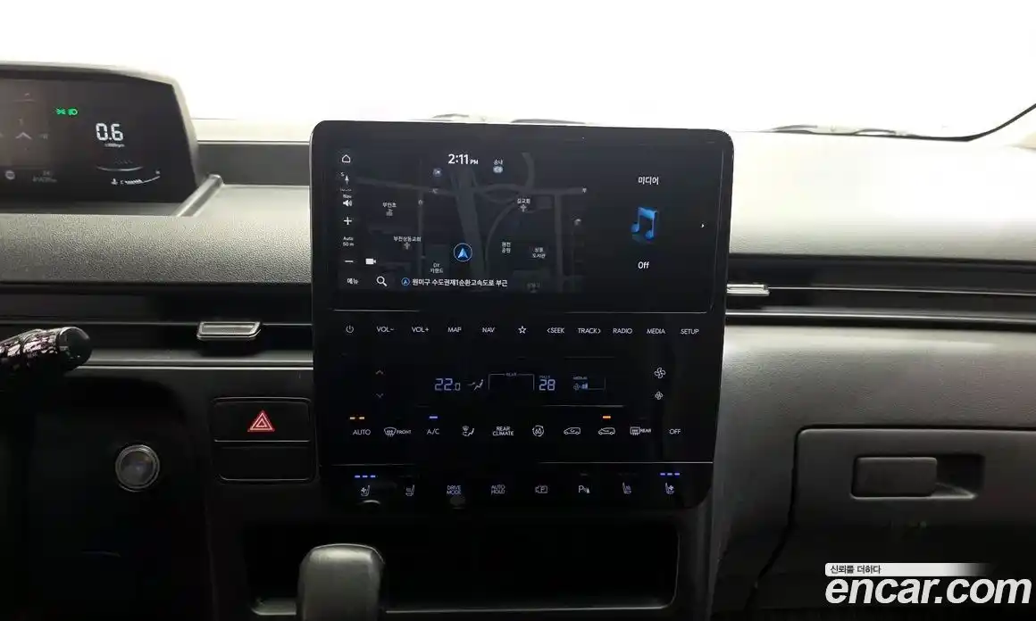 Hyundai Staria 2023 3.5 автомат (гидро), фото 21