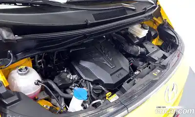Hyundai Staria 2023 3.5 автомат (гидро), миниатюра 6