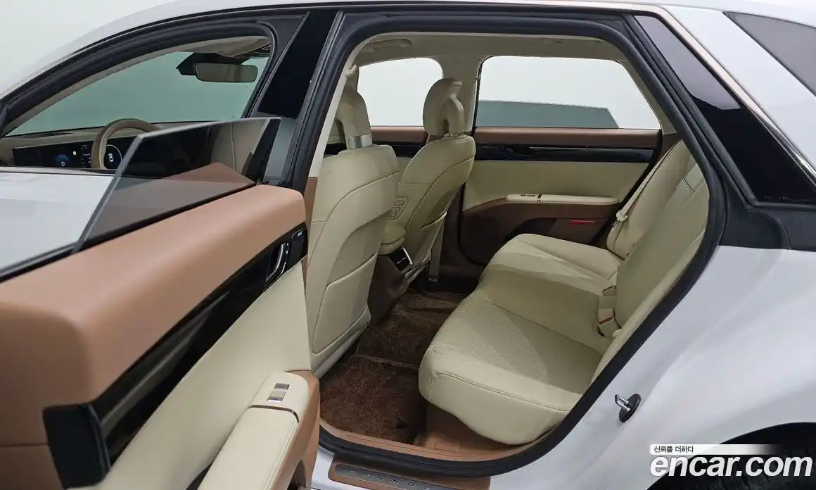 Hyundai Grandeur 2024 1.6 автомат (гидро), фото 25