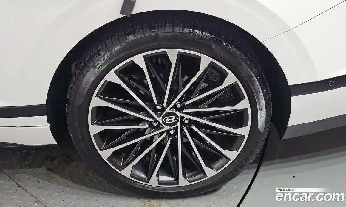 Hyundai Grandeur 2024 1.6 автомат (гидро), фото 7