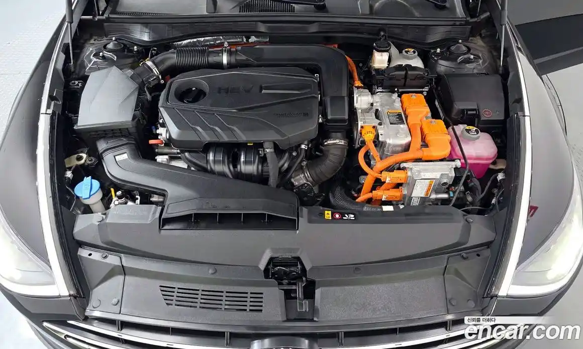 Hyundai Sonata 2023 2.0 автомат (гидро), фото 6