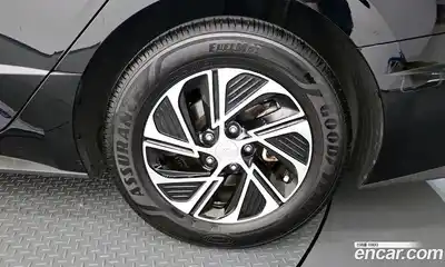 Hyundai Sonata 2023 2.0 автомат (гидро), миниатюра 7