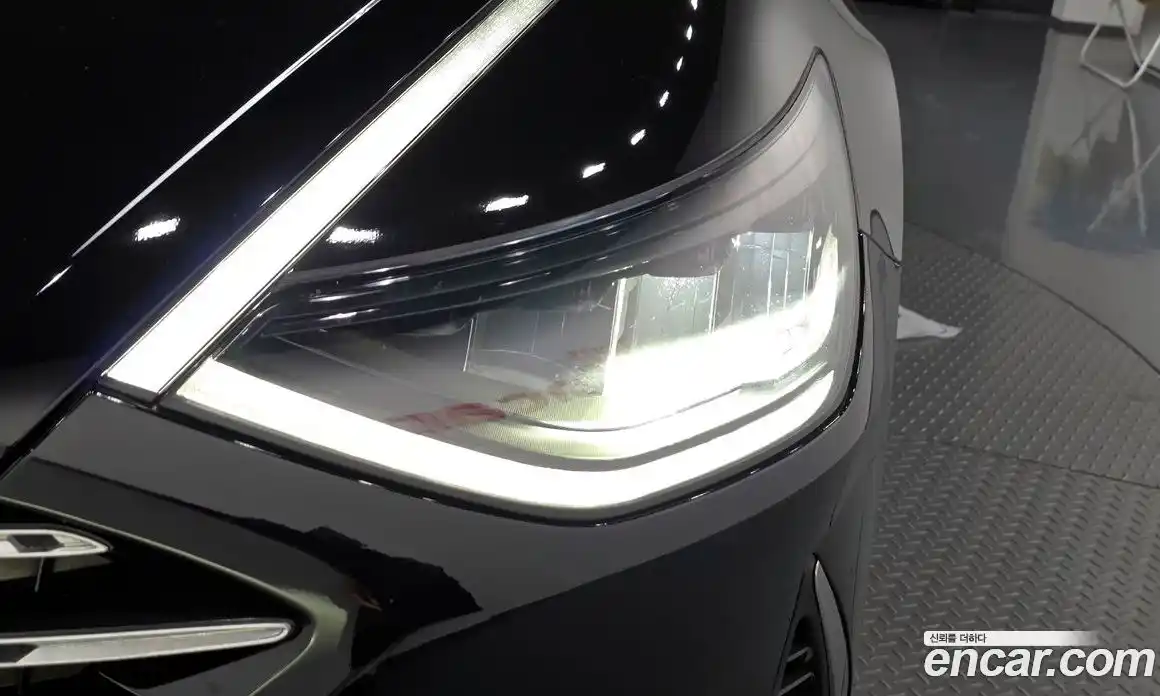 Hyundai Sonata 2023 2.0 автомат (гидро), фото 8