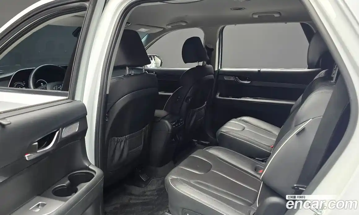 Hyundai Palisade 2022 2.2 автомат (гидро), фото 11