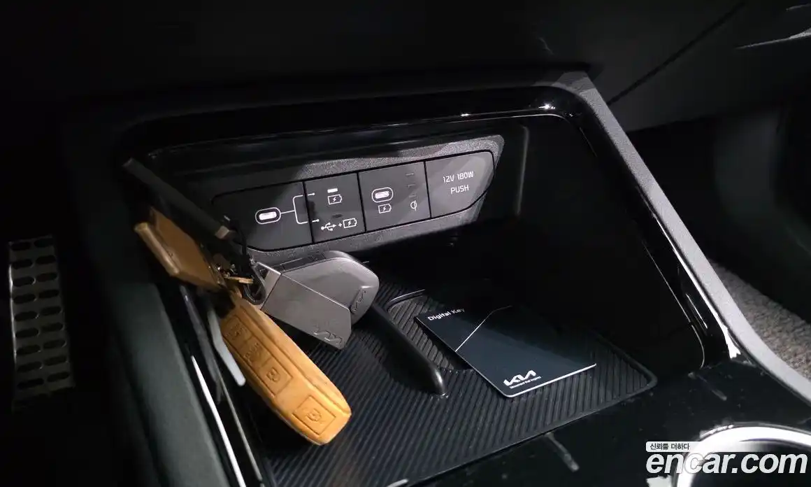 Kia K5 (Optima) 2025 1.6 автомат (гидро), фото 35