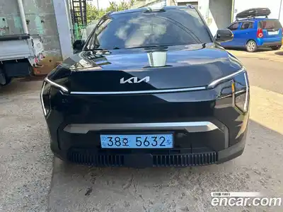 Kia EV3, 2025, 17 580 км