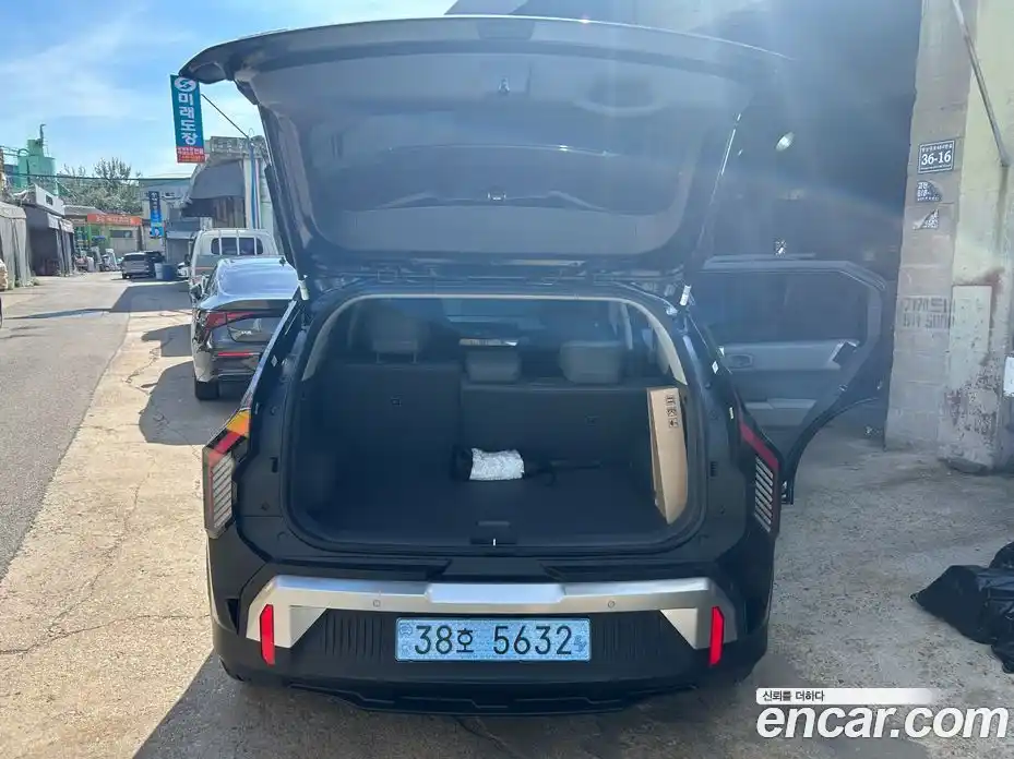 Kia EV3 2025 автомат (гидро), фото 19