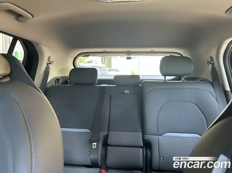 Kia EV3 2025 автомат (гидро), фото 6