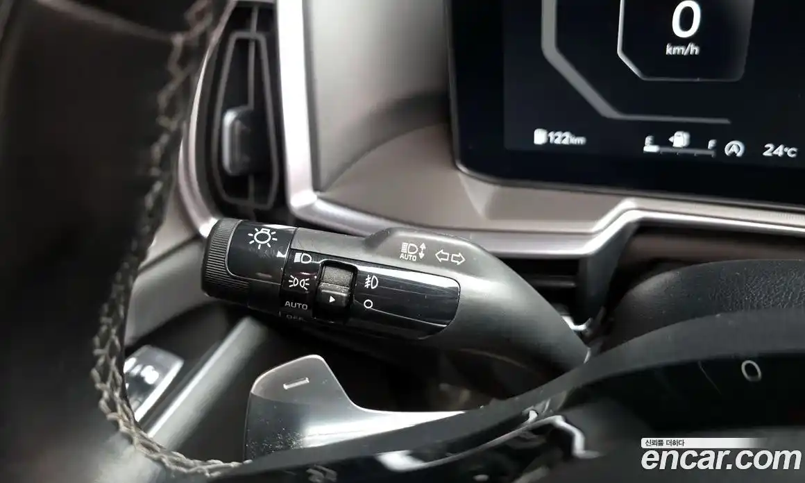 Kia Sorento 2024 2.5 автомат (гидро), фото 29