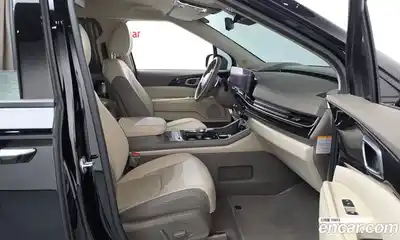 Kia Carnival 2024 1.6 автомат (гидро), миниатюра 11