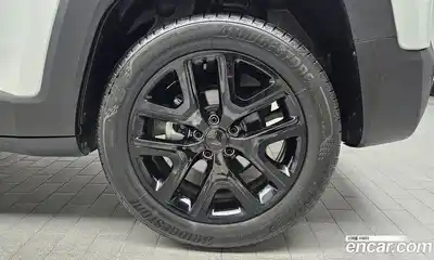 Jeep Renegade 2023 1.3 автомат (гидро), миниатюра 7