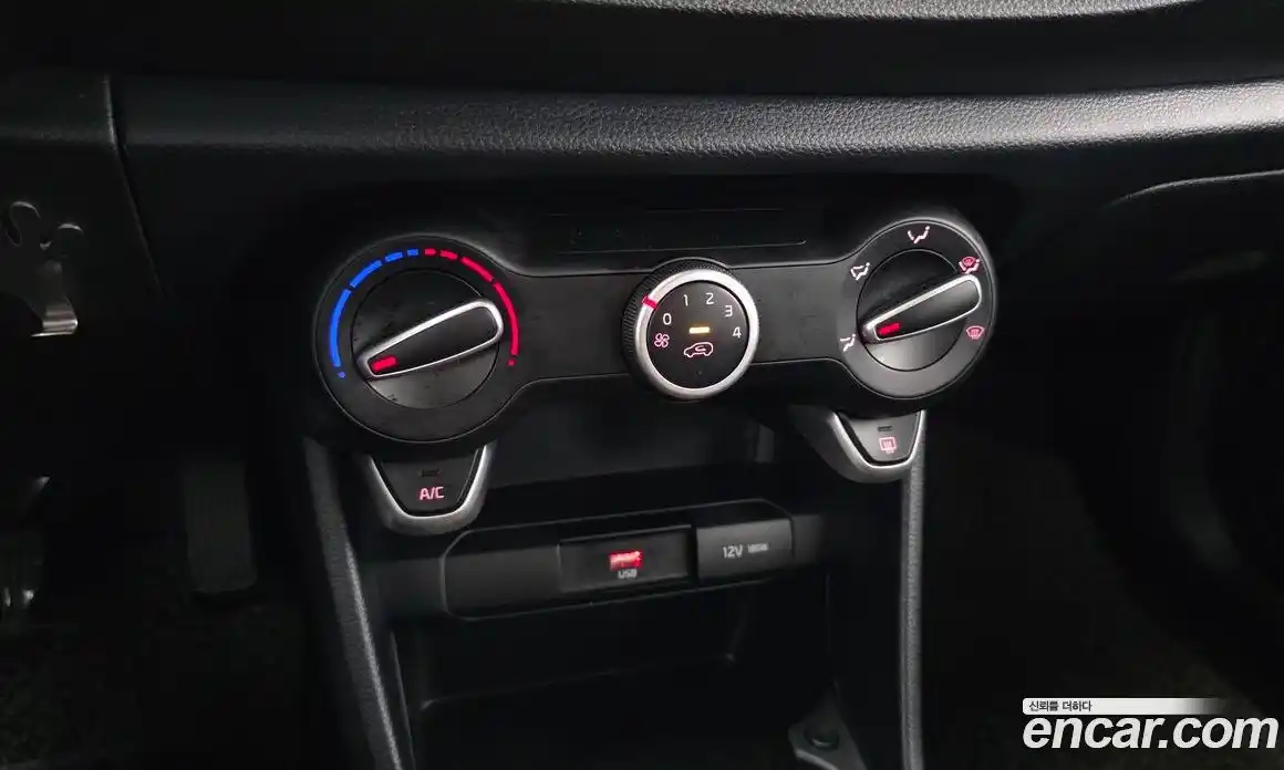 Kia Morning 2021 1.0 автомат (гидро), фото 23