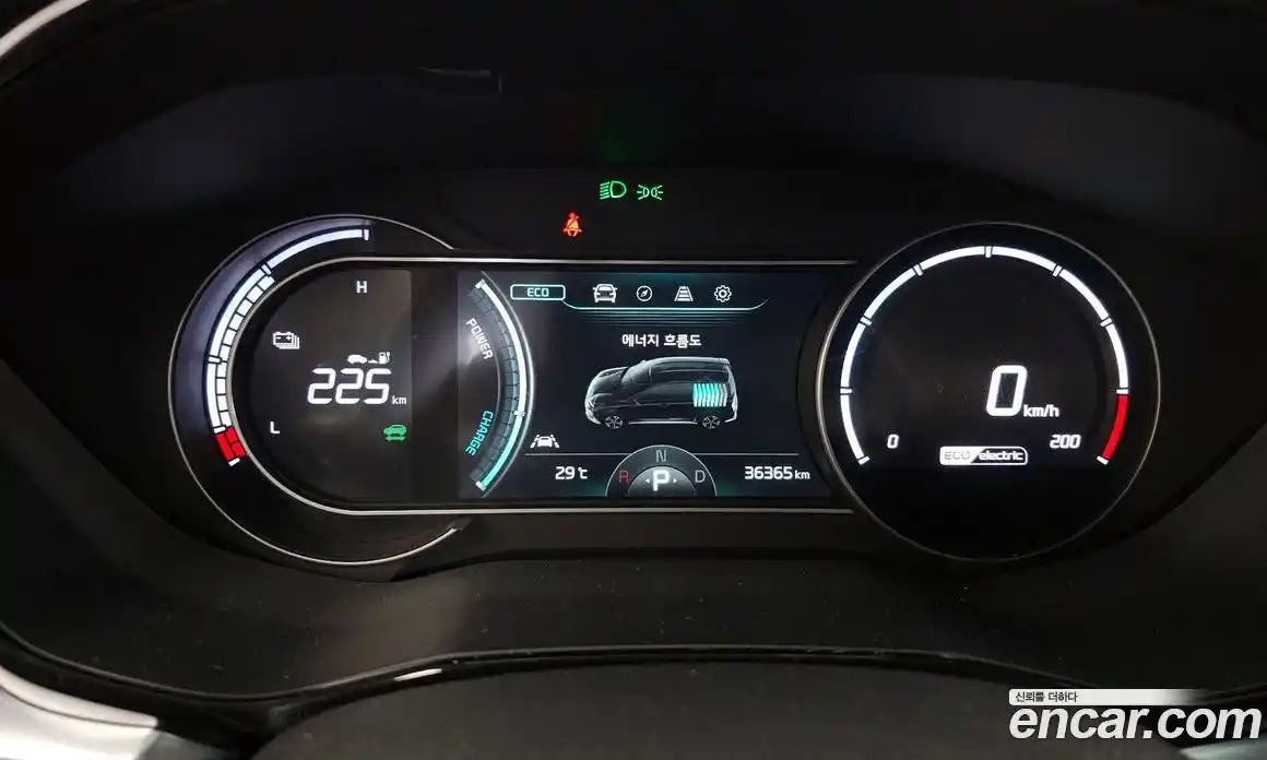 Kia Niro 2022 0.2 автомат (гидро), фото 11