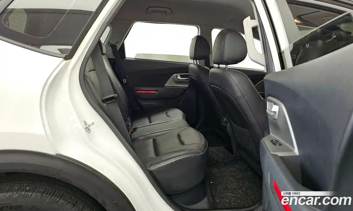 Kia Niro 2022 0.2 автомат (гидро), фото 18